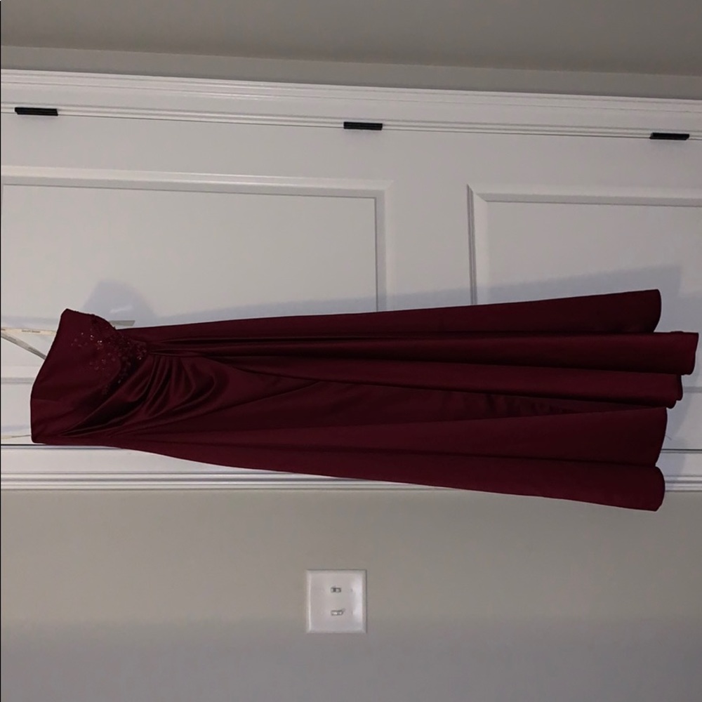 Never worn David’s Bridal bridesmaid dress